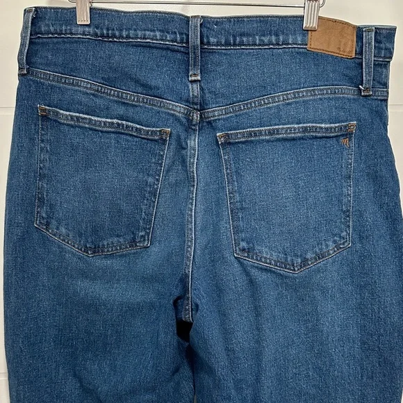 Madewell Plus Size Classic Dark Blue High-Rise Balloon Jeans Size 16 / 33 - Picture 4 of 7